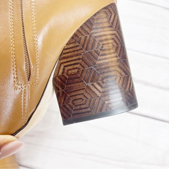 Tory Burch Women's Grove Cap Toe Tan Block Heels Toe Boots Size 8 - Picture 8 of 10